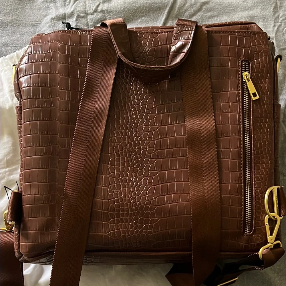 Brown Crocodile Motherhood Bundle Fawn Design